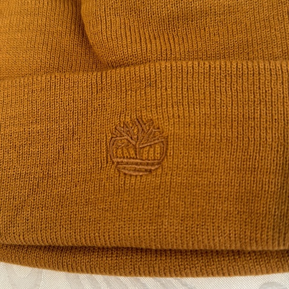 🎉HP🎉Timberland Embroidered Logo Cuff Beanie. - Picture 4 of 7